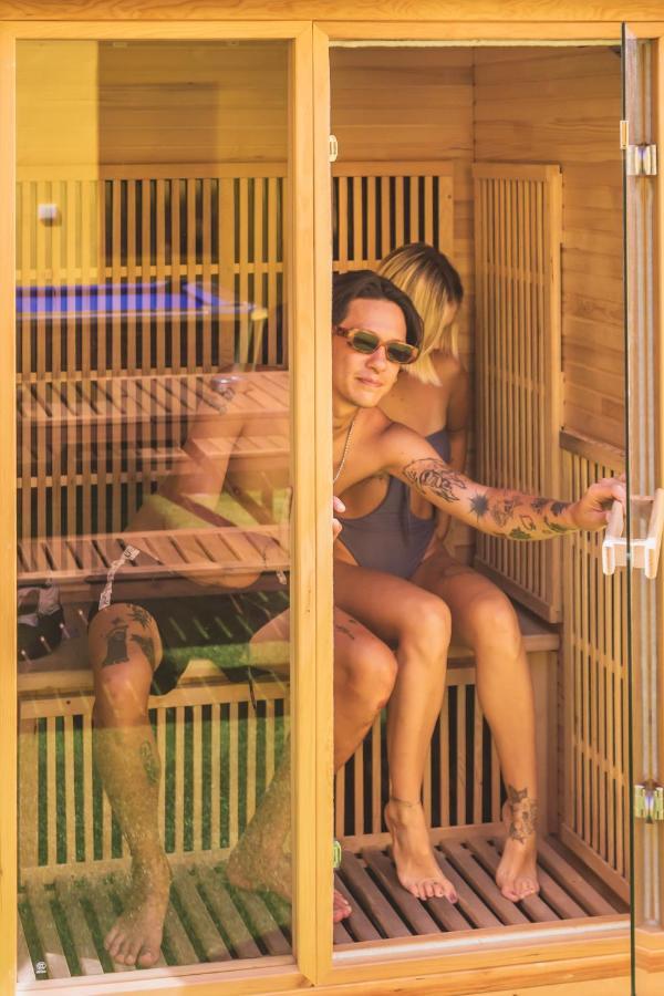 The Macarena Beach Hostel ลากอส ภายนอก รูปภาพ