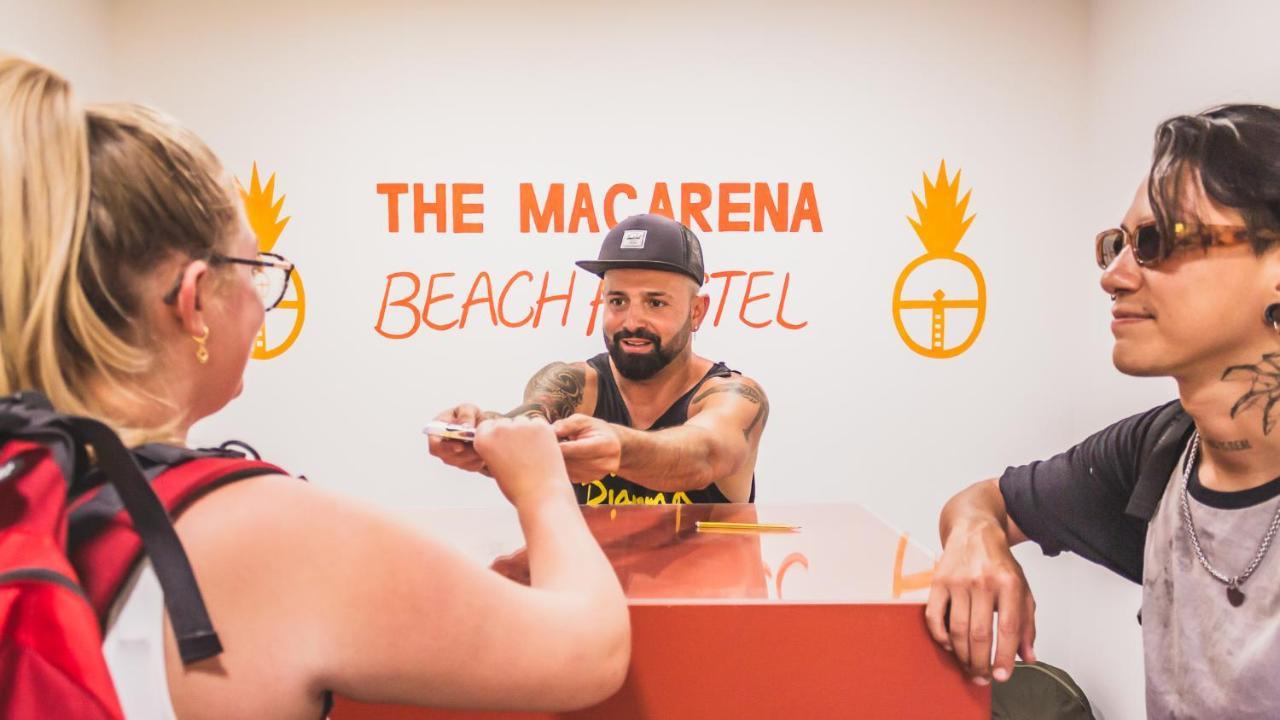 The Macarena Beach Hostel ลากอส ภายนอก รูปภาพ