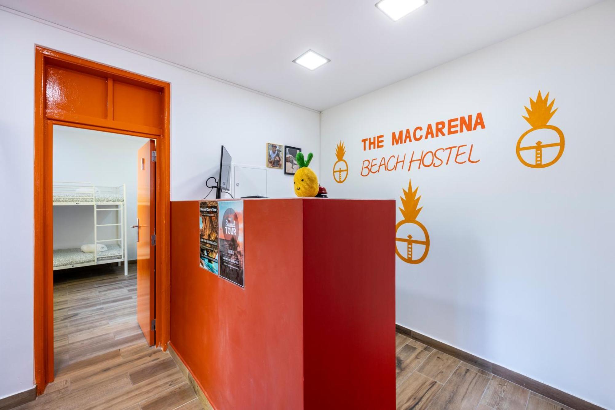The Macarena Beach Hostel ลากอส ภายนอก รูปภาพ