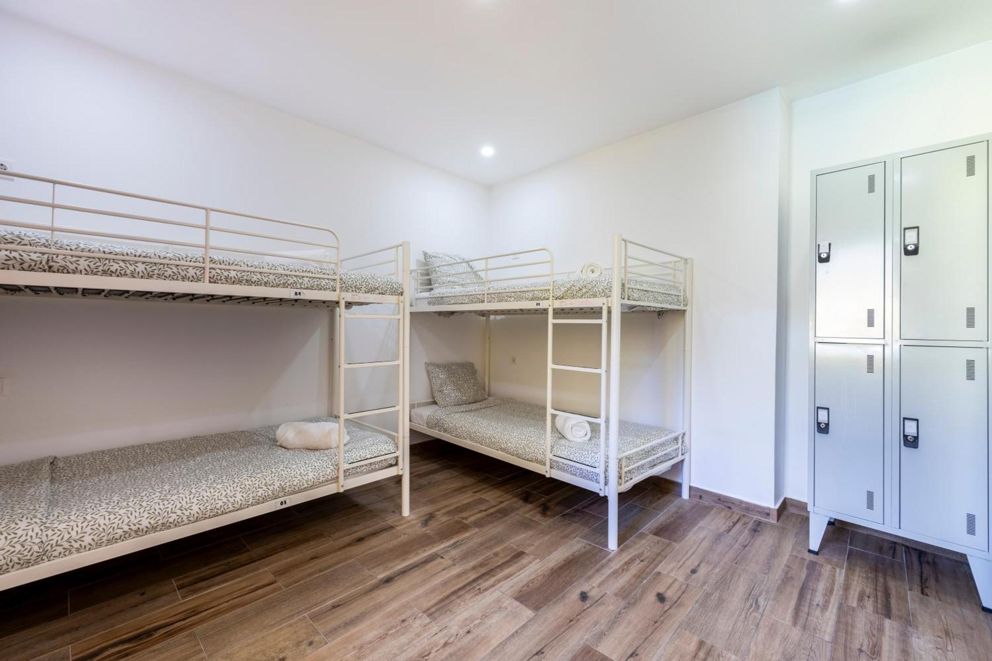 The Macarena Beach Hostel ลากอส ภายนอก รูปภาพ