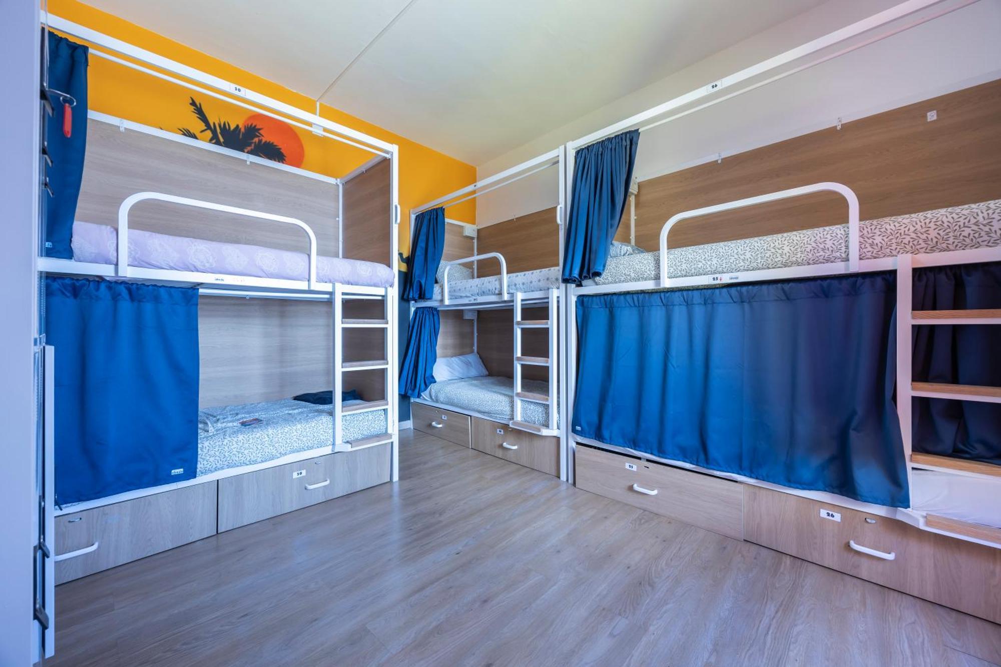 The Macarena Beach Hostel ลากอส ภายนอก รูปภาพ